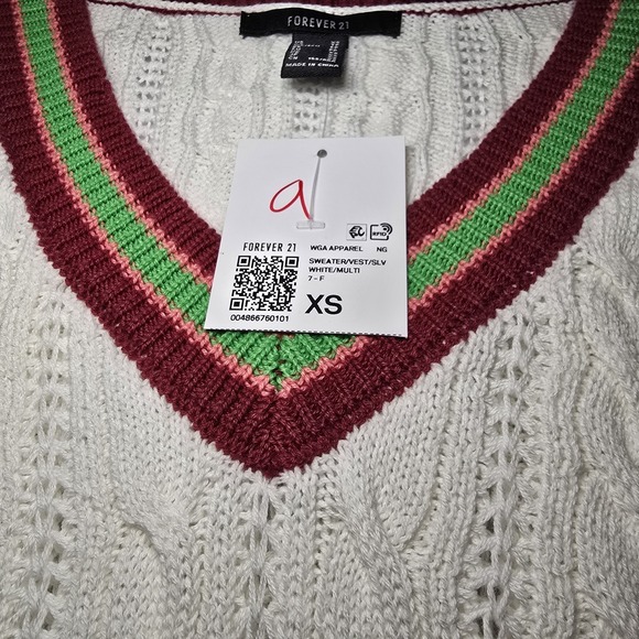 Forever 21 Women's Preppy Academia Varsity Cable Knit V-Neck Sweater Vest XS - Picture 4 of 6